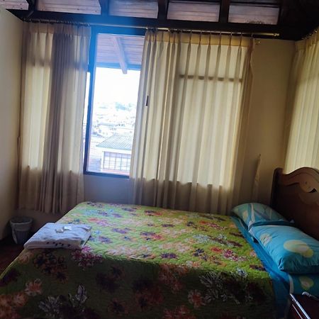 Hostal El Confort Quito Norte Εξωτερικό φωτογραφία