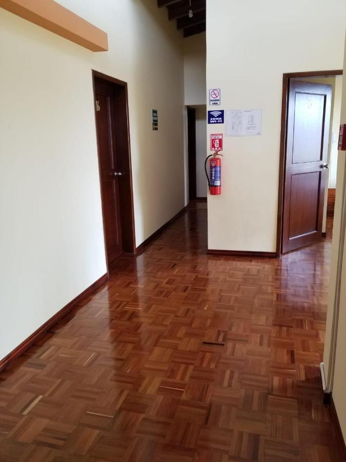 Hostal El Confort Quito Norte Εξωτερικό φωτογραφία