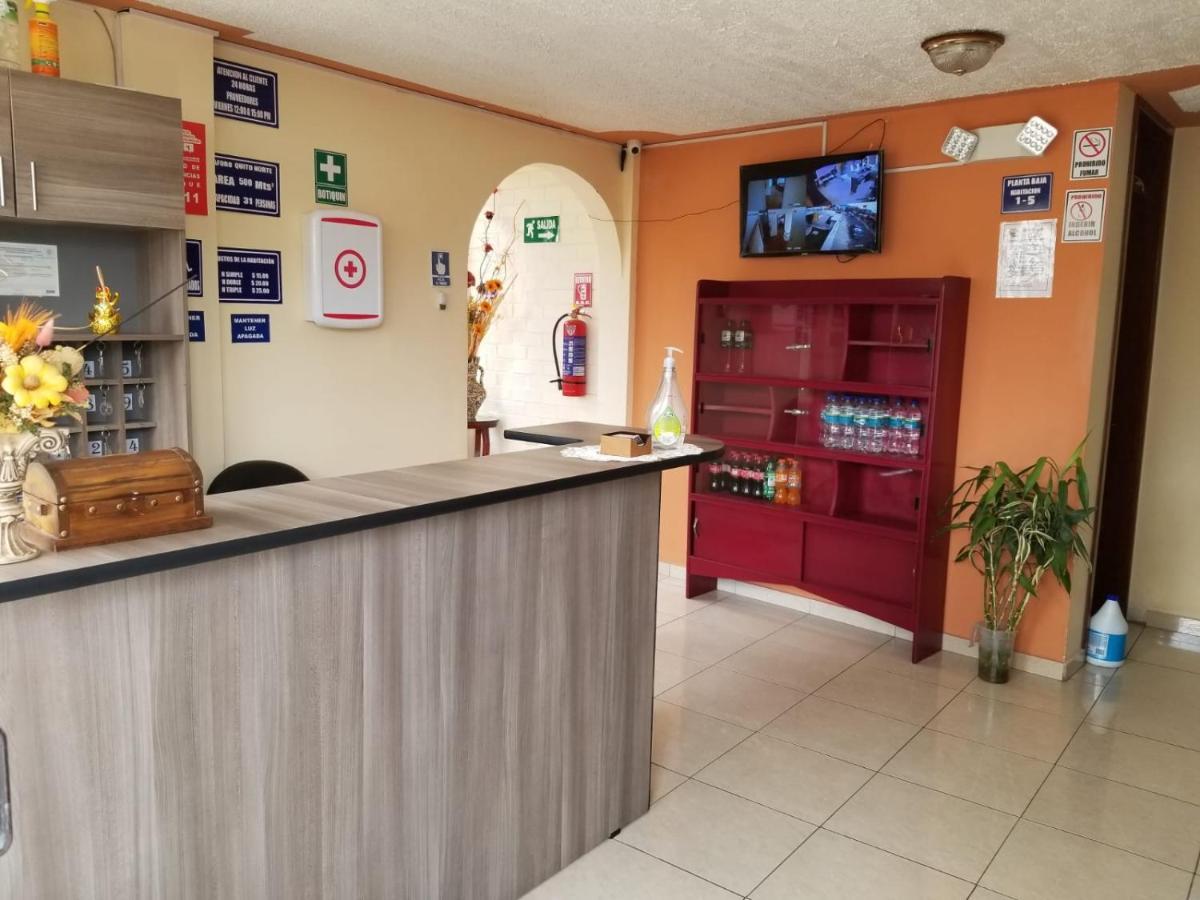 Hostal El Confort Quito Norte Εξωτερικό φωτογραφία